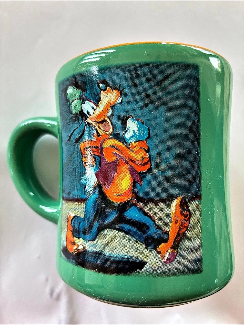 Disney The Disney Store Goofy Walking Ceramic Coffee Mug Green & Blue